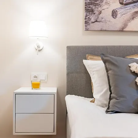 Apartment Piedmont By Loft Affair *